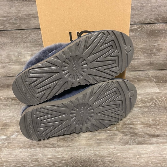 UGG | Classic Slipper In Eve Blue Shearling Suede Indoor and Outdoor NEW - Picture 8 of 9
